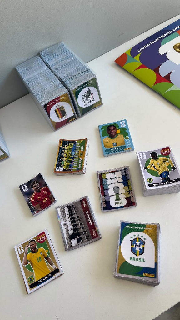 Segundo Kit Figurinhas